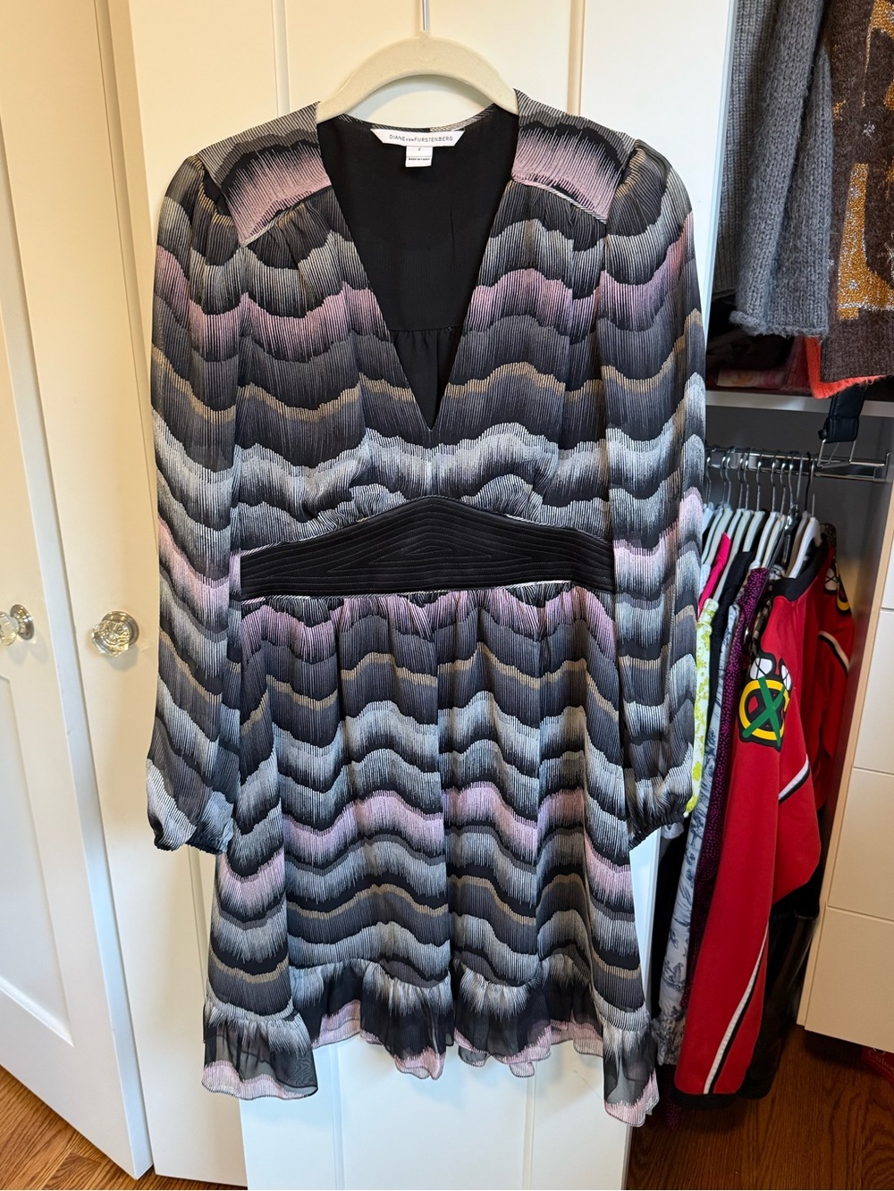 Diane Von Furstenberg Lizbeth Mini Dress in Multicolor Silk